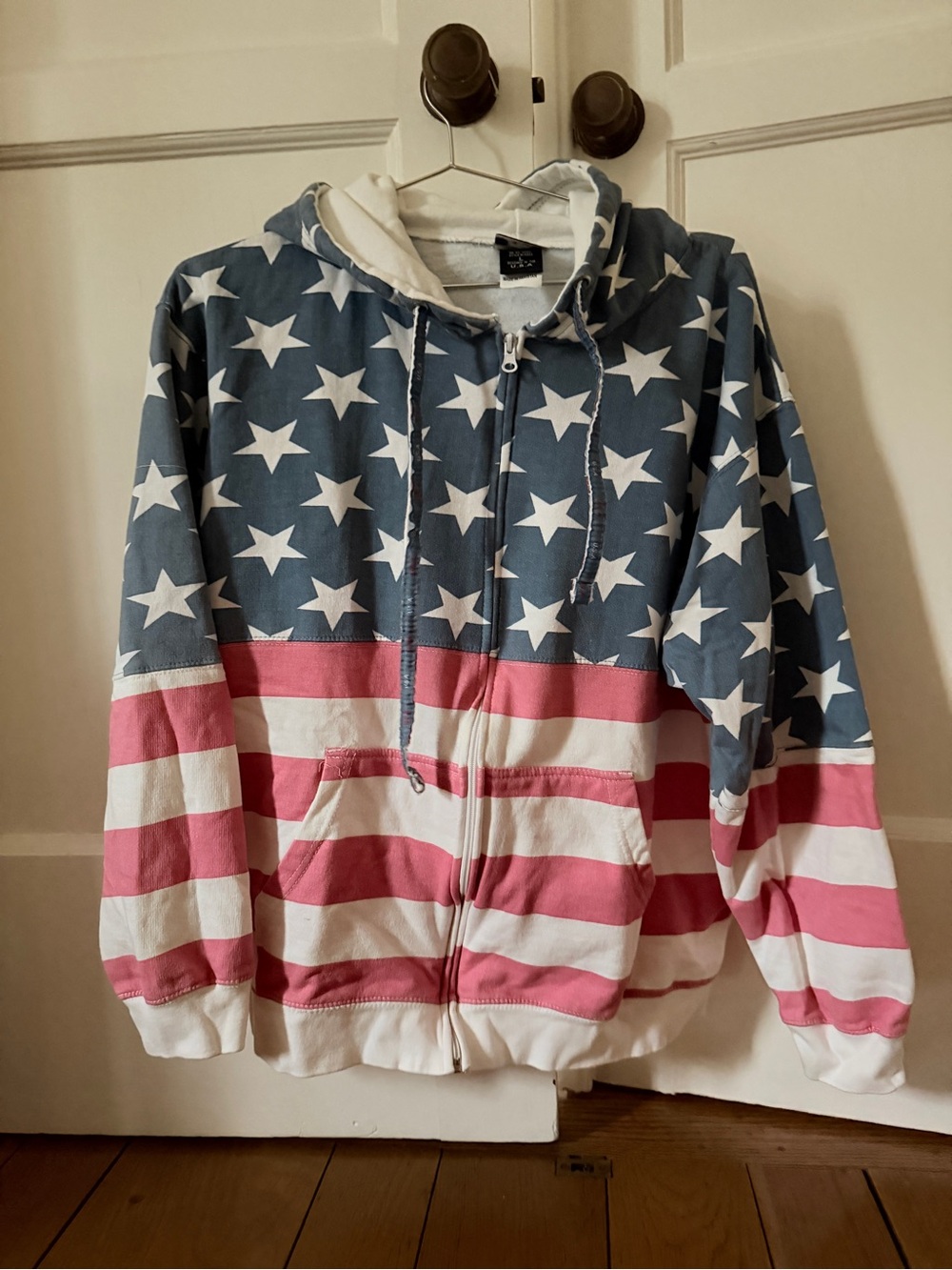 Vintage Isaac’s Designs full zip distressed American flag hoodie L